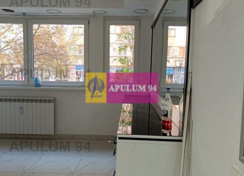 Spatiu Comercial Metrou Titan Parter